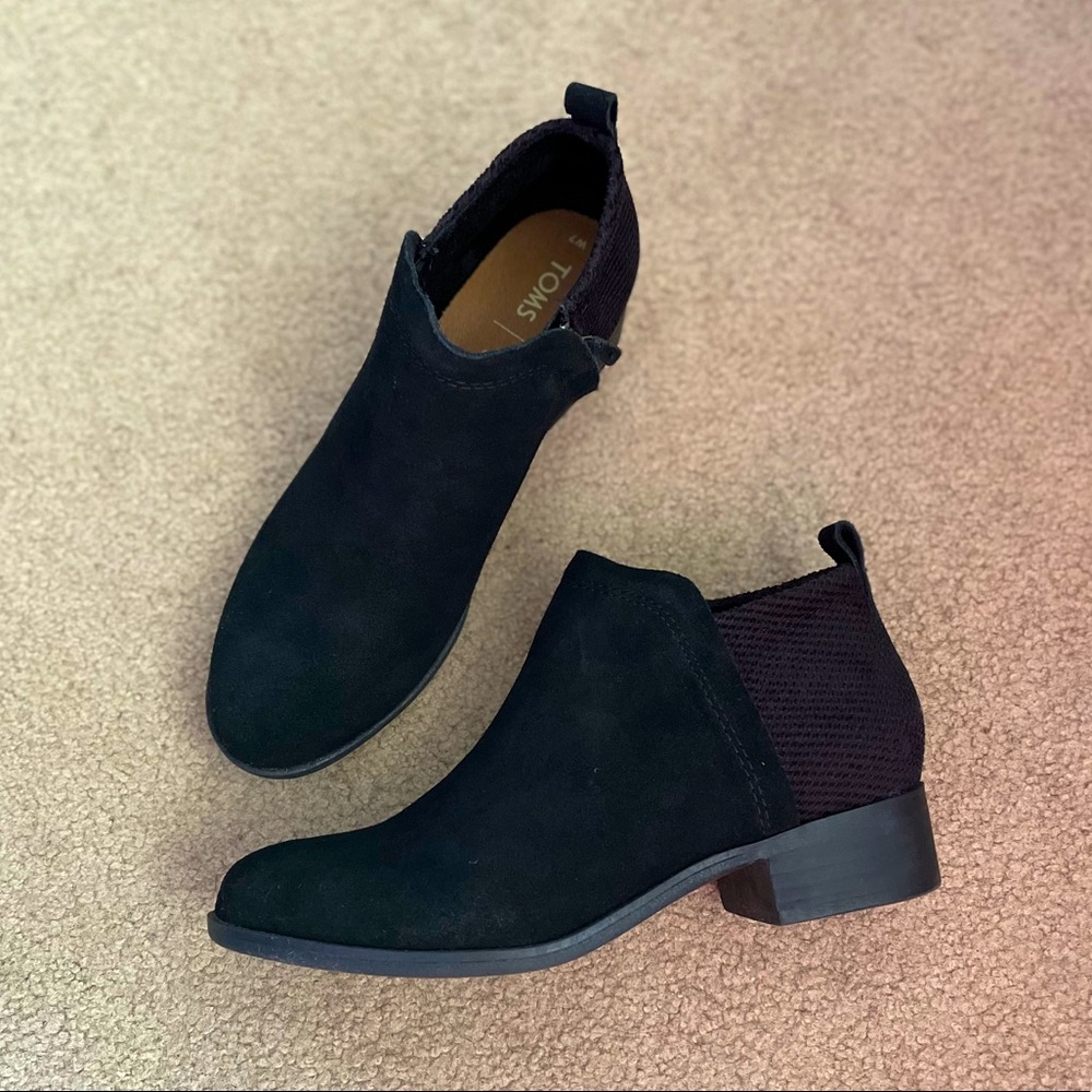 Black Booties